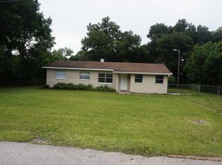 37025 Janet Cir, Dade City, FL 33525