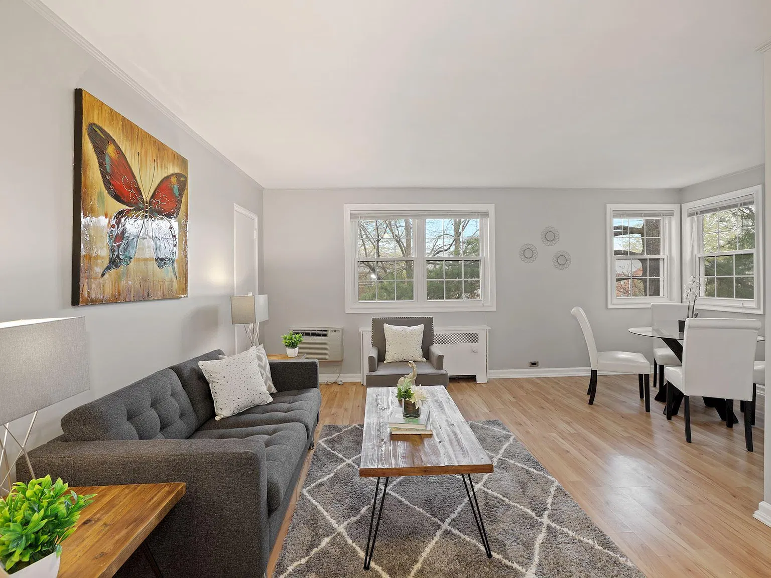 1 bed, 700 sqft, $1,850 — Photo 1