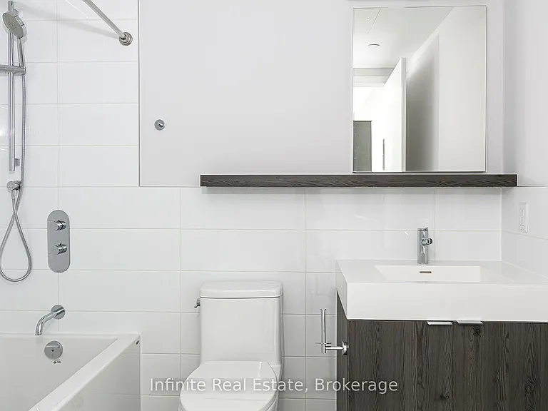 664 Spadina Ave #308 — Photo 9