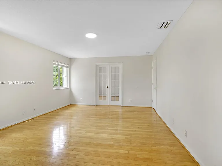 4312 Laurel Ridge Cir — Photo 24