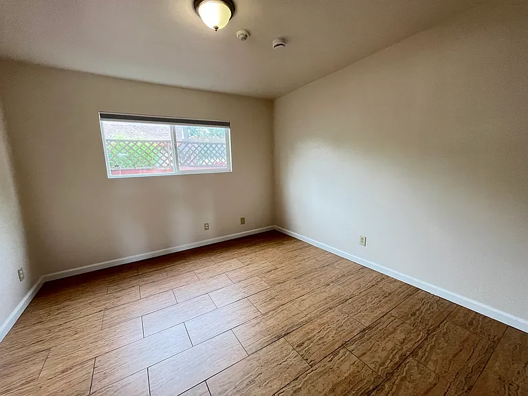 1120 Yulupa Ave #4 — Photo 5