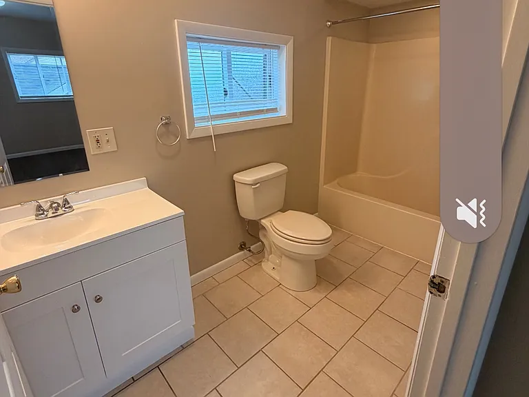 2219 Spring St #2 — Photo 7