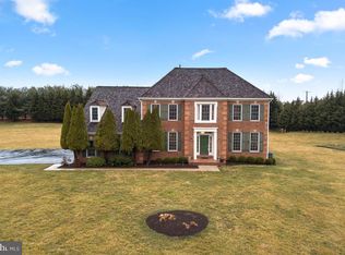 5705 Avery Park Dr, Rockville, MD 20855