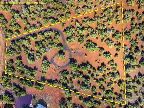 3rd image of 179 County Road 3158 -- #37