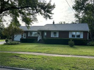 1121 Hammond Ave, Utica, NY