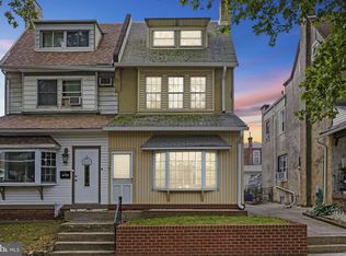 6127 Glenloch St, Philadelphia, PA 19135