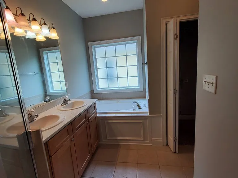 3815 Napa Dr — Photo 11