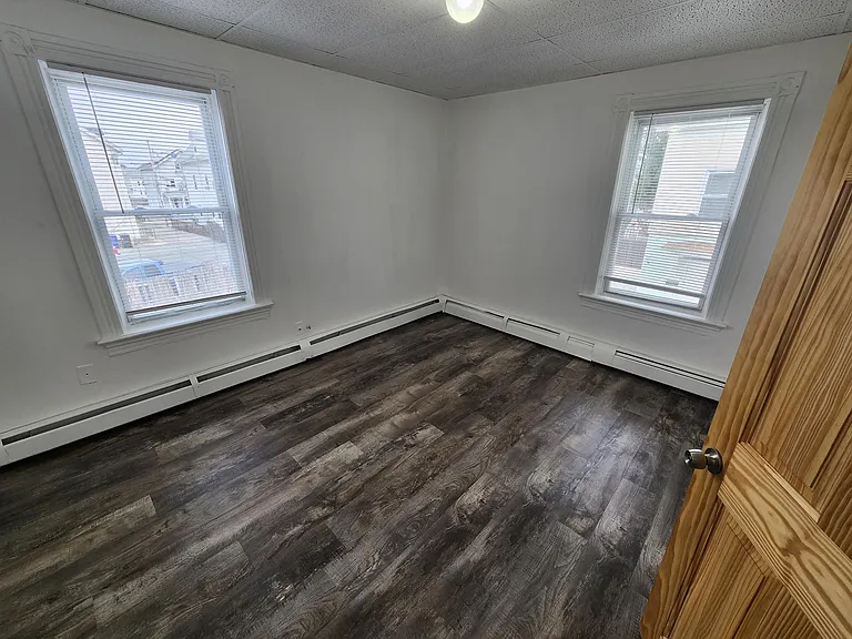 37 Watson St #2 — Photo 15