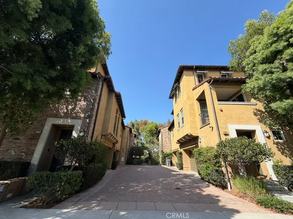 31 Gingerwood, Irvine, CA 92603