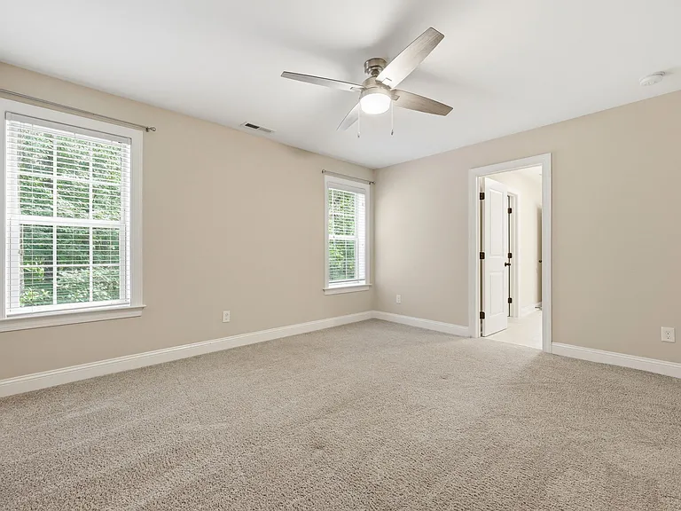 265 Heather Brook Cir — Photo 42