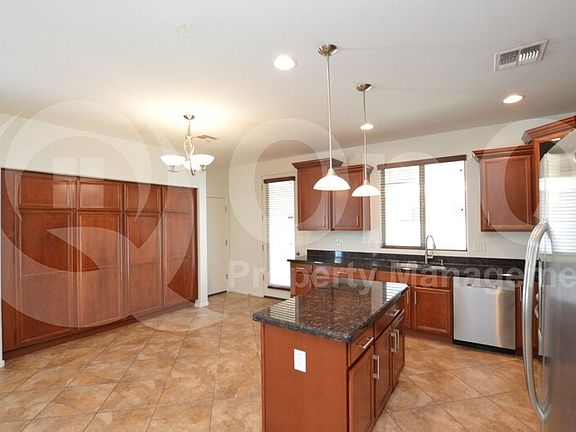 4th image of 1742 W Homestead Dr
