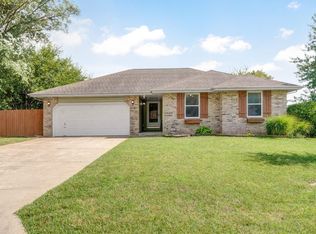 1204 N Golden Ave, Springfield, MO 65802