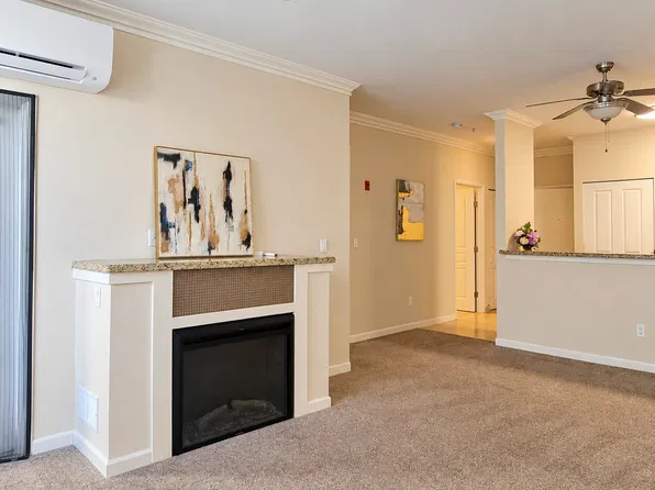 225 Logan Avenue S #106, Renton, WA 98057