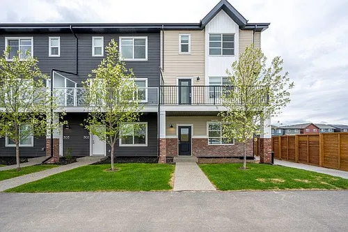 135 Belmont Ter SW #301 Photo 1