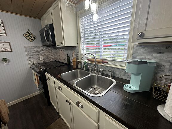 2nd image of 5246 Mare Creek Dr