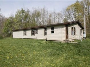 33562 6th Ave, Gobles, MI 49055