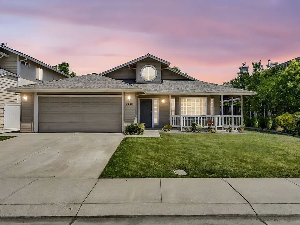9438 Tuscany Cir