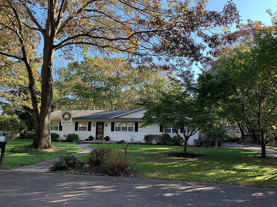 1st image of 3 Mickel Ave
