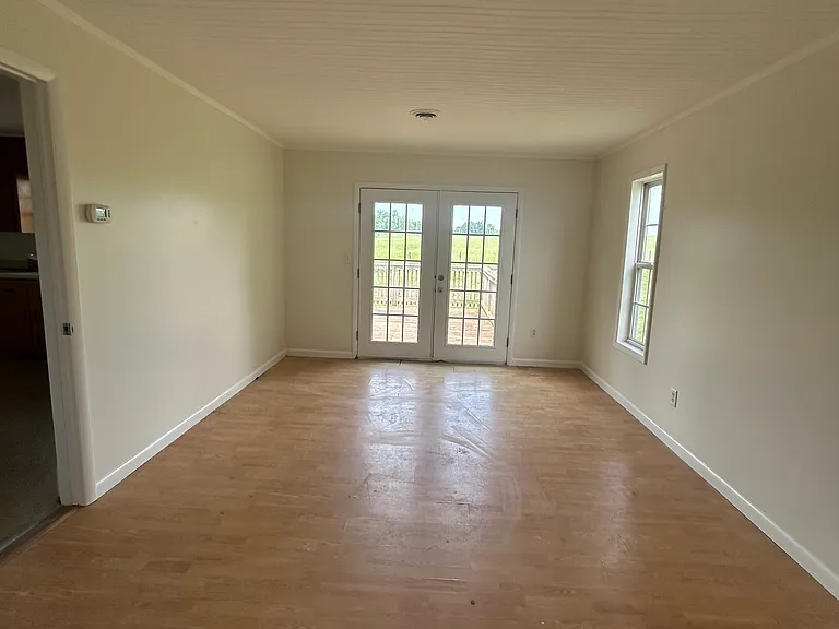 1502 Harkins Rd — Photo 8