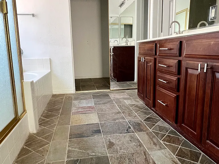 4337 Governors Hill St — Photo 16