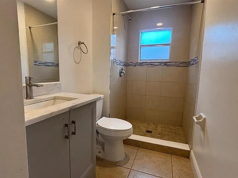 4817 Landover Cir — Photo 19