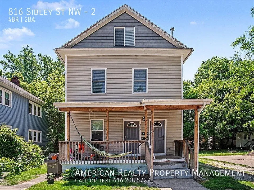 816 Sibley St NW #2