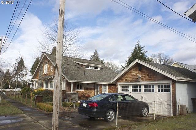 2nd image of 305 E Arlington St