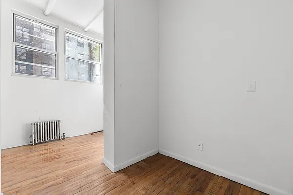 Rented by REAL New York | media 5