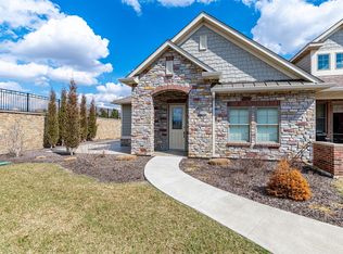 1717 Linkside Dr, Columbia, MO 65201