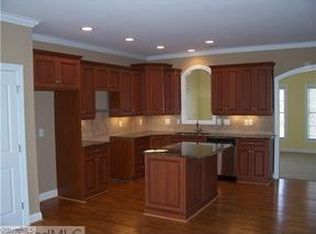 6903 Stone Gables Dr, Thomasville, NC 27360