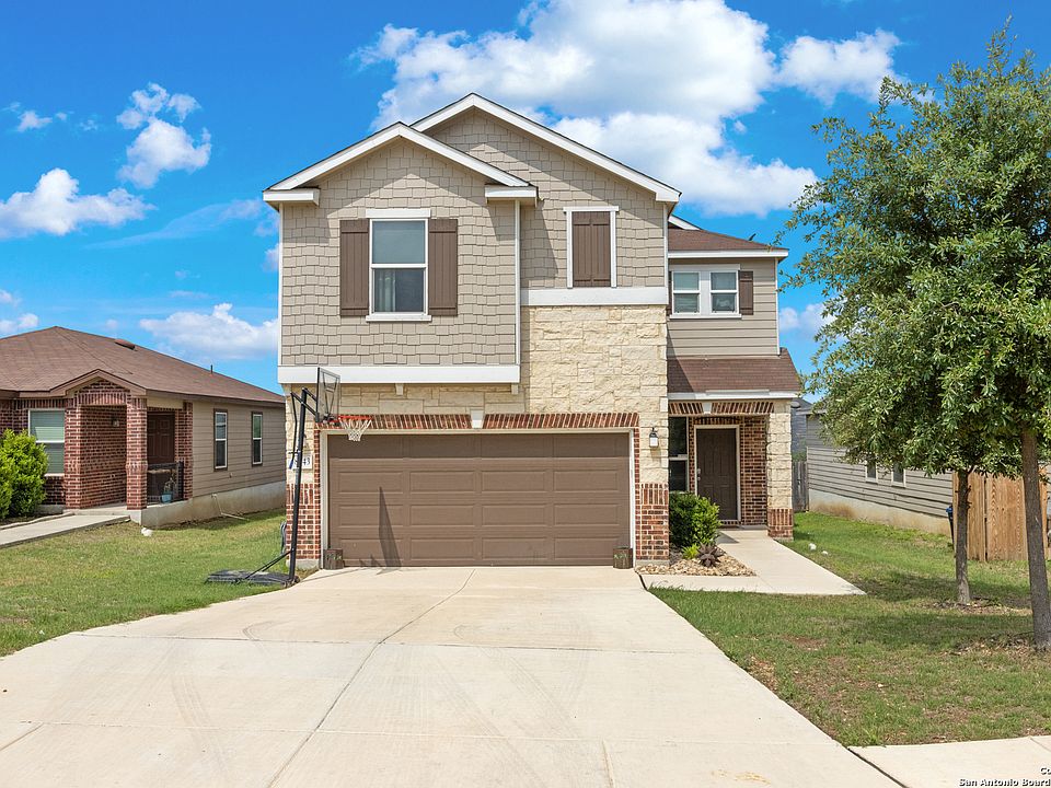1st image of 8443 Fortuna Valley
