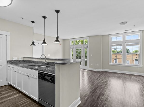 220 Alpha Mill Ln #910-302