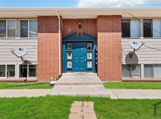 405 Geneva St APT B, Aurora, CO 80010