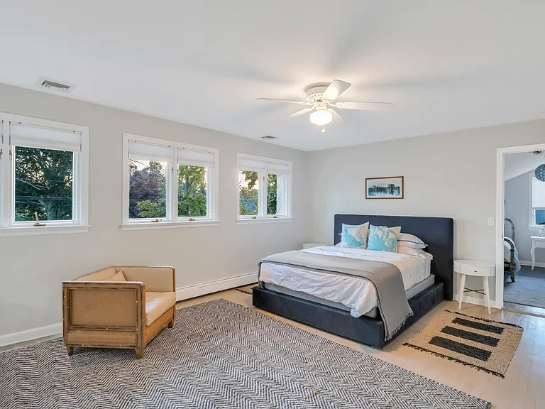 1055 Bay Home Rd — Photo 31
