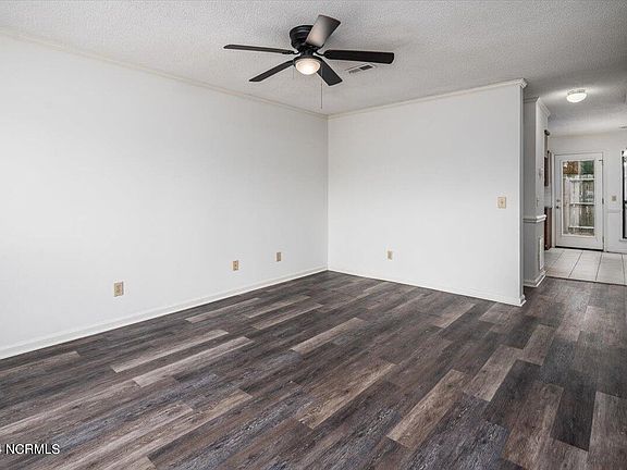 5th image of 40 Upton Drive