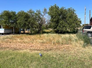 430 S 2nd St, Slaton, TX 79364