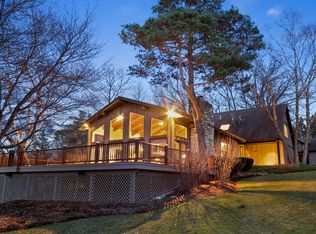 W5160 Plantation Rd, Elkhorn, WI 53121