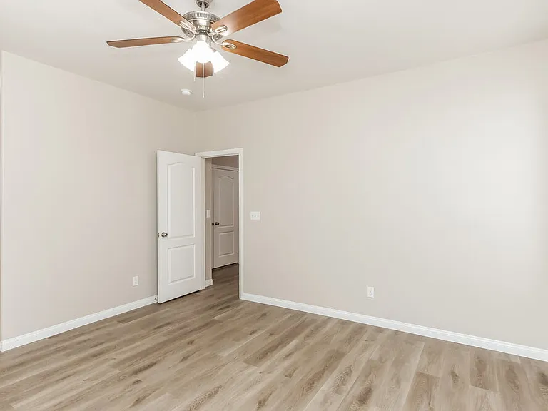8616 Nature Scene Dr — Photo 11