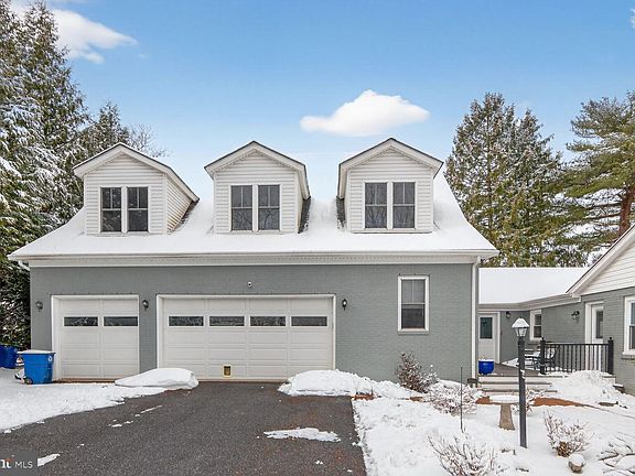 2nd image of 7626 College Rd