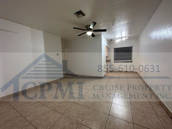 3rd image of 100 SW 10th St #204