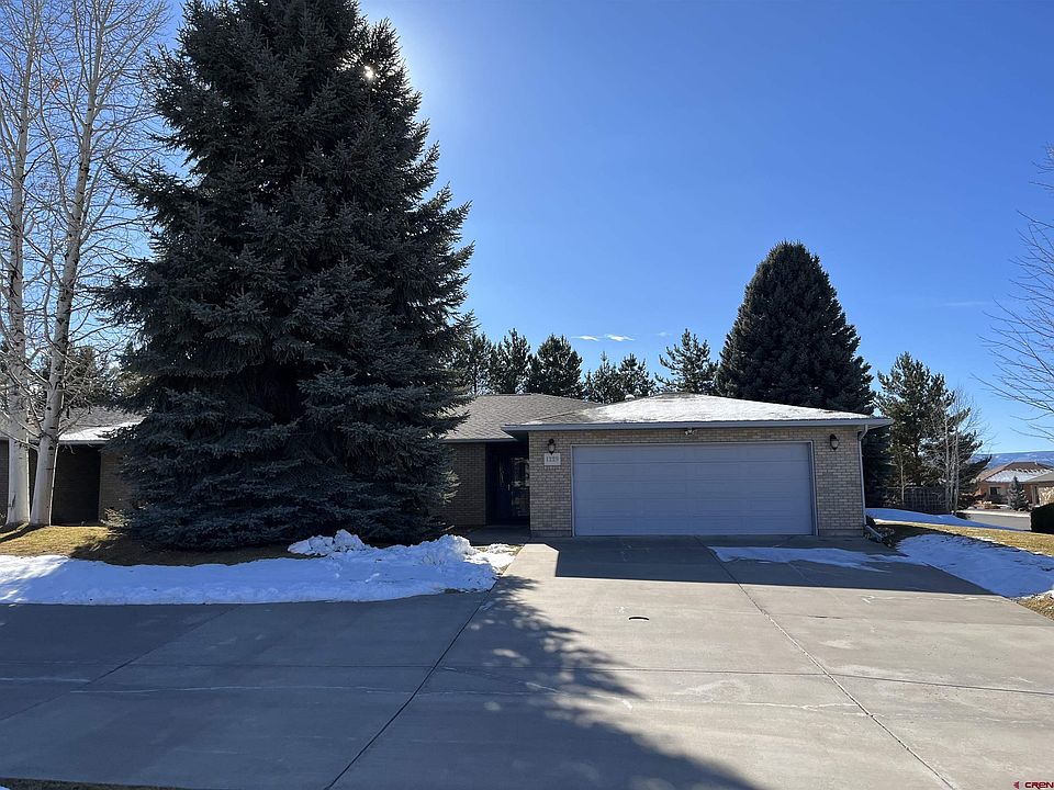 1st image of 1229 Peppertree Dr