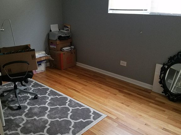 4th image of 3326 W Le Moyne St APT 3