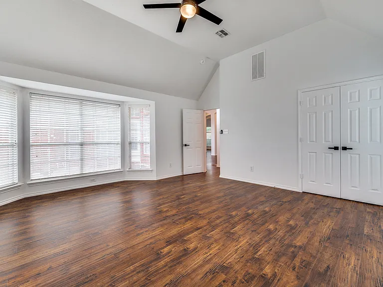 1420 Capstan Dr — Photo 15