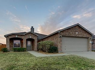 222 Centenary Dr, Forney, TX 75126