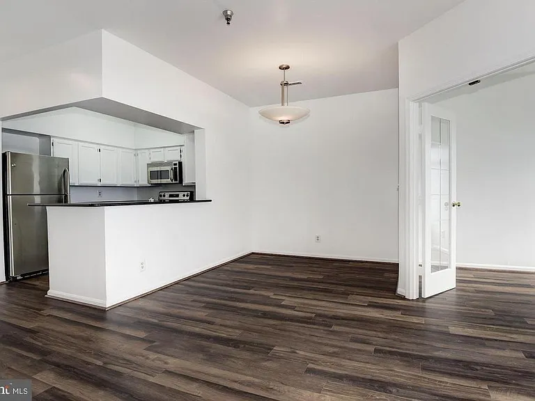 2400 Clarendon Blvd #Penthouse 11 — Photo 25