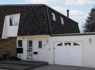 11 Greenfield Est, Saint Albert, AB T8N2G2