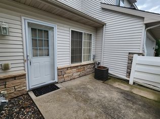 1537 Serenity Ln, Waconia, MN 55387