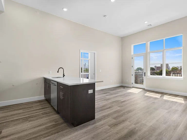 Central 70 Lofts — Photo 27