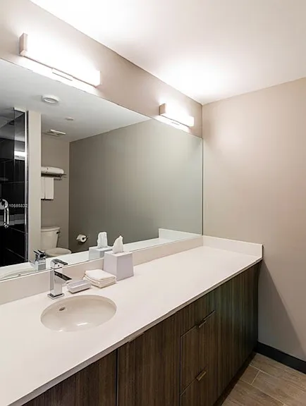 2524 S Le Jeune Rd #432 — Photo 13