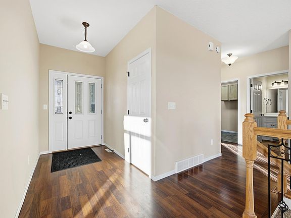 4th image of 4848 Westminster Dr